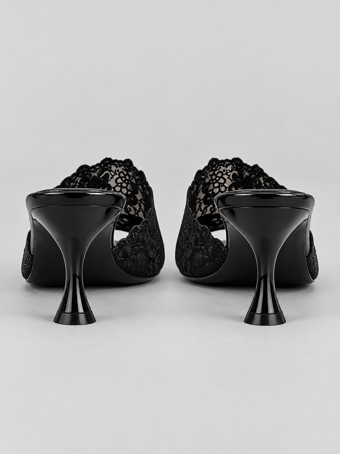 Mules Lucía Negro image 2
